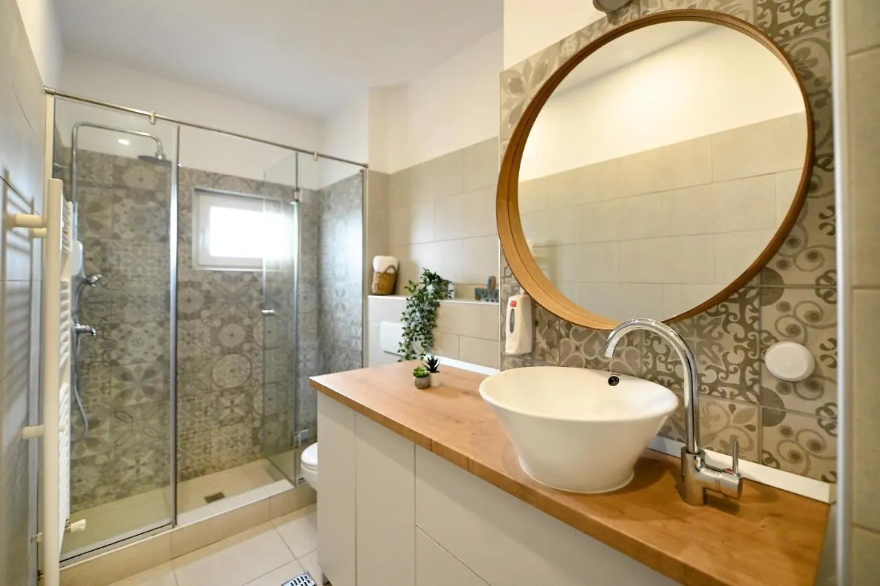 Splendid 2Br Apartment With Breathtaking Views Of Casa Poporului Bucureşti 0*,  România