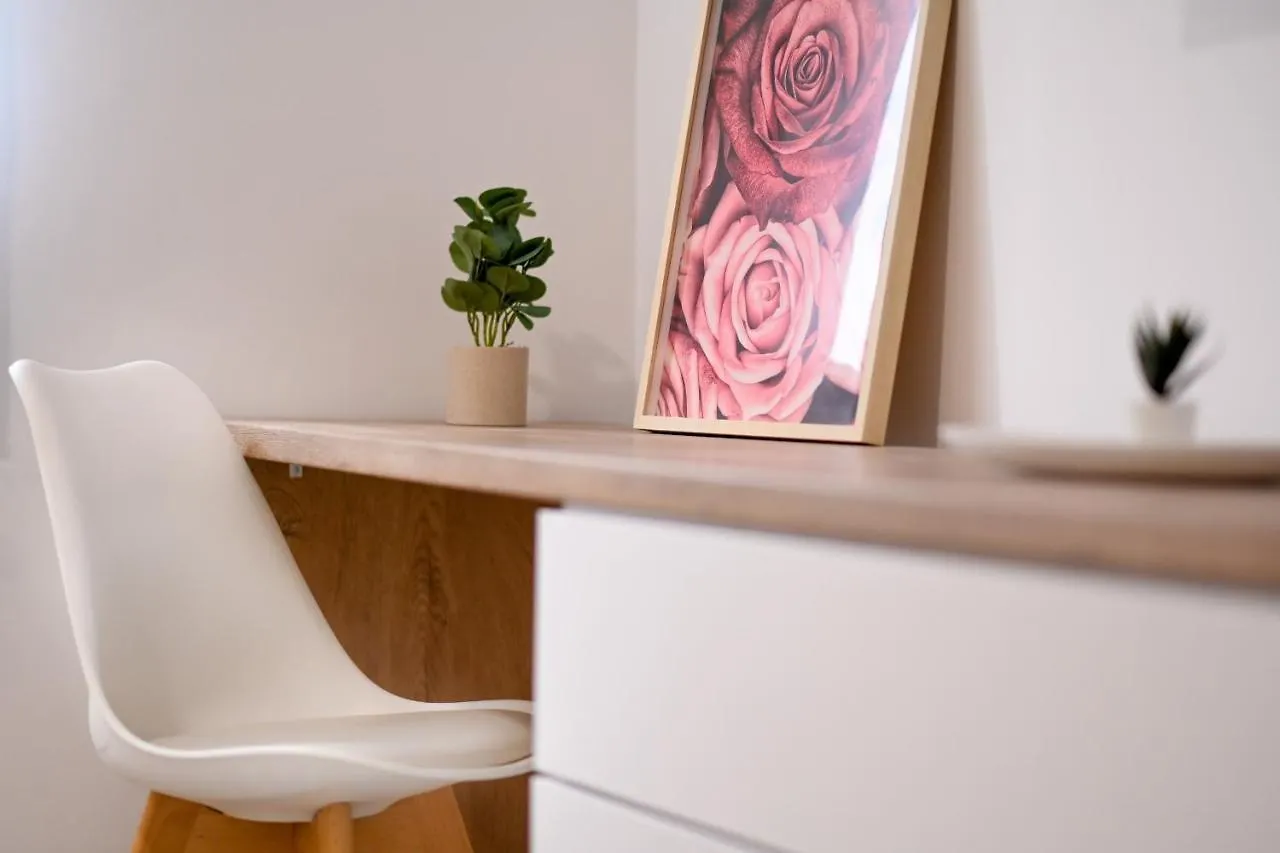 Splendid 2Br Apartment With Breathtaking Views Of Casa Poporului Bucharest